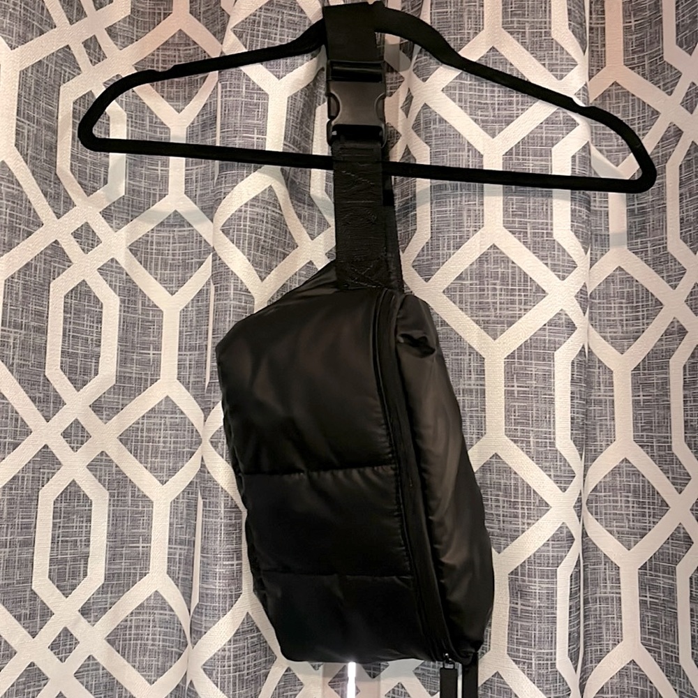 CALPAK Luka Belt Bag